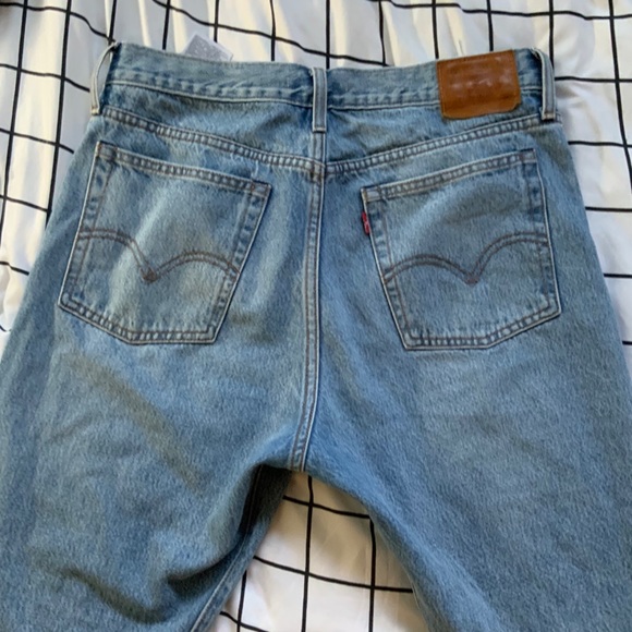 levi wedgie fit jeans - Picture 4 of 4